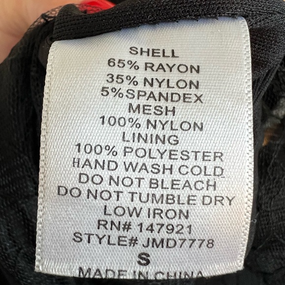 Black dress with eyelash lace insets - Picture 3 of 3